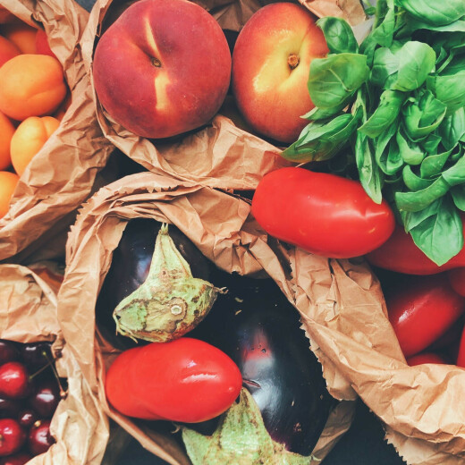 Which foods does a balanced diet include ?